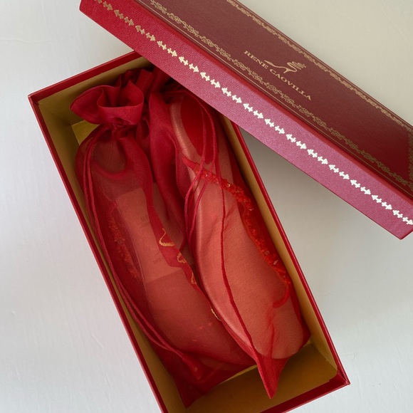 Rene Caovilla Fine Beaded Gold Heeled Thong Sandal - Picture 3 of 15